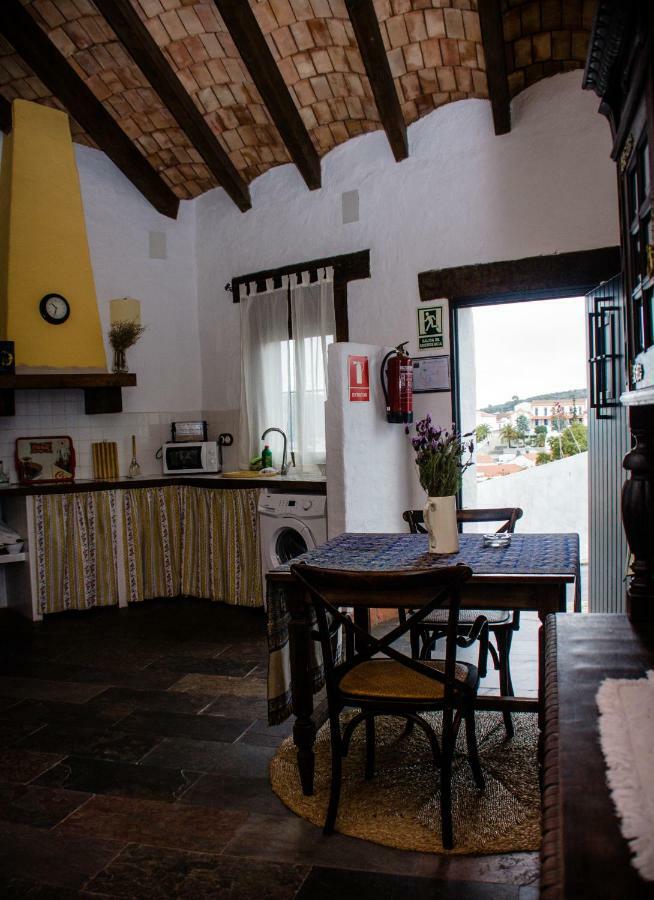 Mirador De Fuentes Pensionat Fuentes de León Exteriör bild